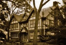 The Oaks District