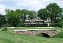 Golf Returns To Region