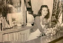 Oakford Memorial Planned