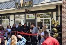 Da’Villa’s Opens!